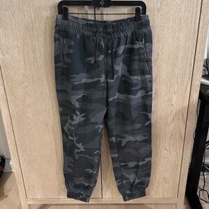 WORN ONCE, TNA denim joggers